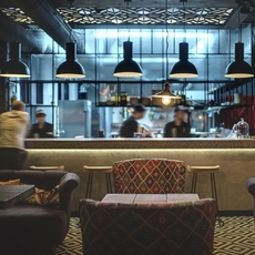 Освещение в баре